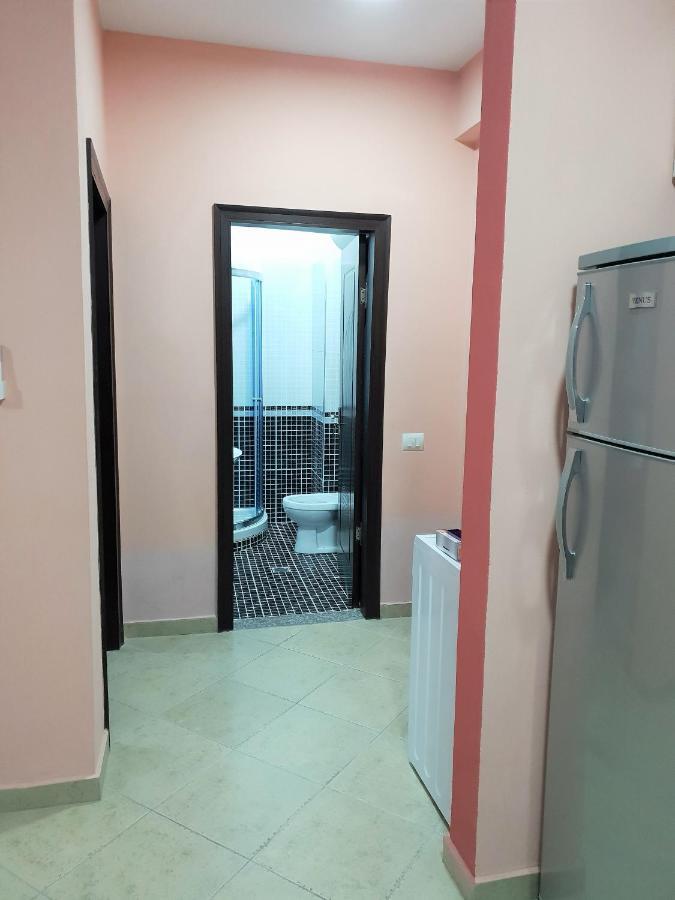 Comfort Apartments Fier Bagian luar foto