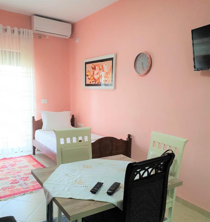 Comfort Apartments Fier Bagian luar foto